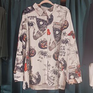 2x Halloween Gothic print shirt.